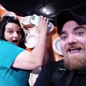 Meet your Posher, Budd